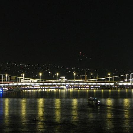 Riverside City Center, 5Th District 布达佩斯 外观 照片