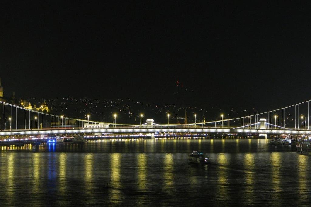 Riverside City Center, 5Th District 布达佩斯 外观 照片